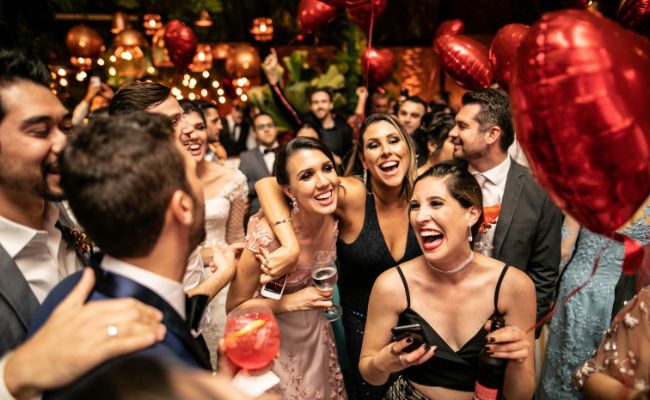 servicios exclusivos para bodas: haz tu día inolvidable; concursos y juegos para bodas; servicios de lujo para bodas